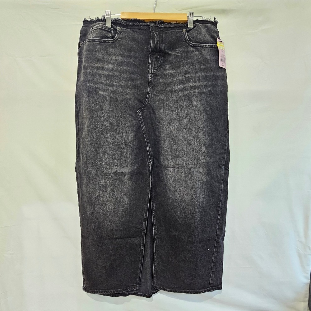 New Wild Fable Womens Size 4 Denim Maxi Skirt Black Washed Raw Hem Front Slit